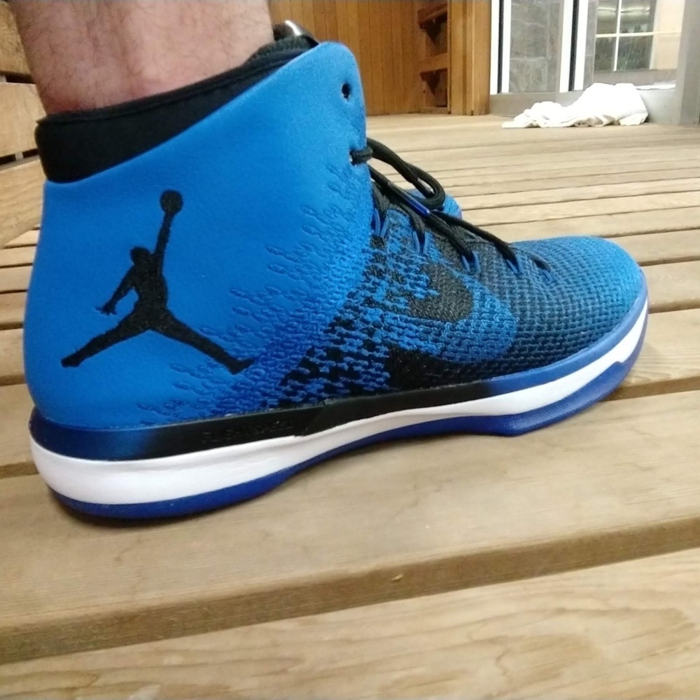 Sneaker head, shoe enthusiast, Ashkaun 😉✌️